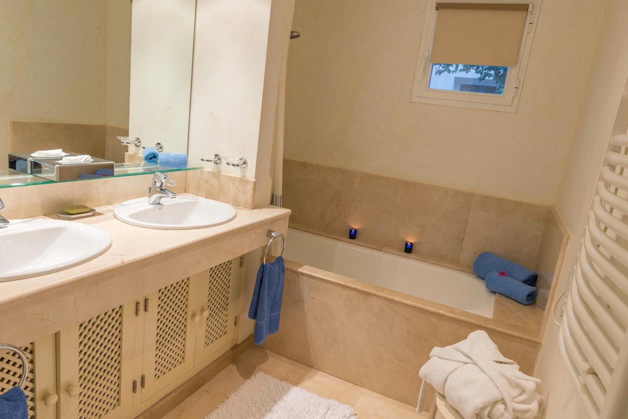 Resort Villas Andalucia Benalup-Casas Viejas Szoba fotó
